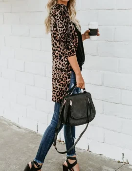 Women Leopard Knit Tops